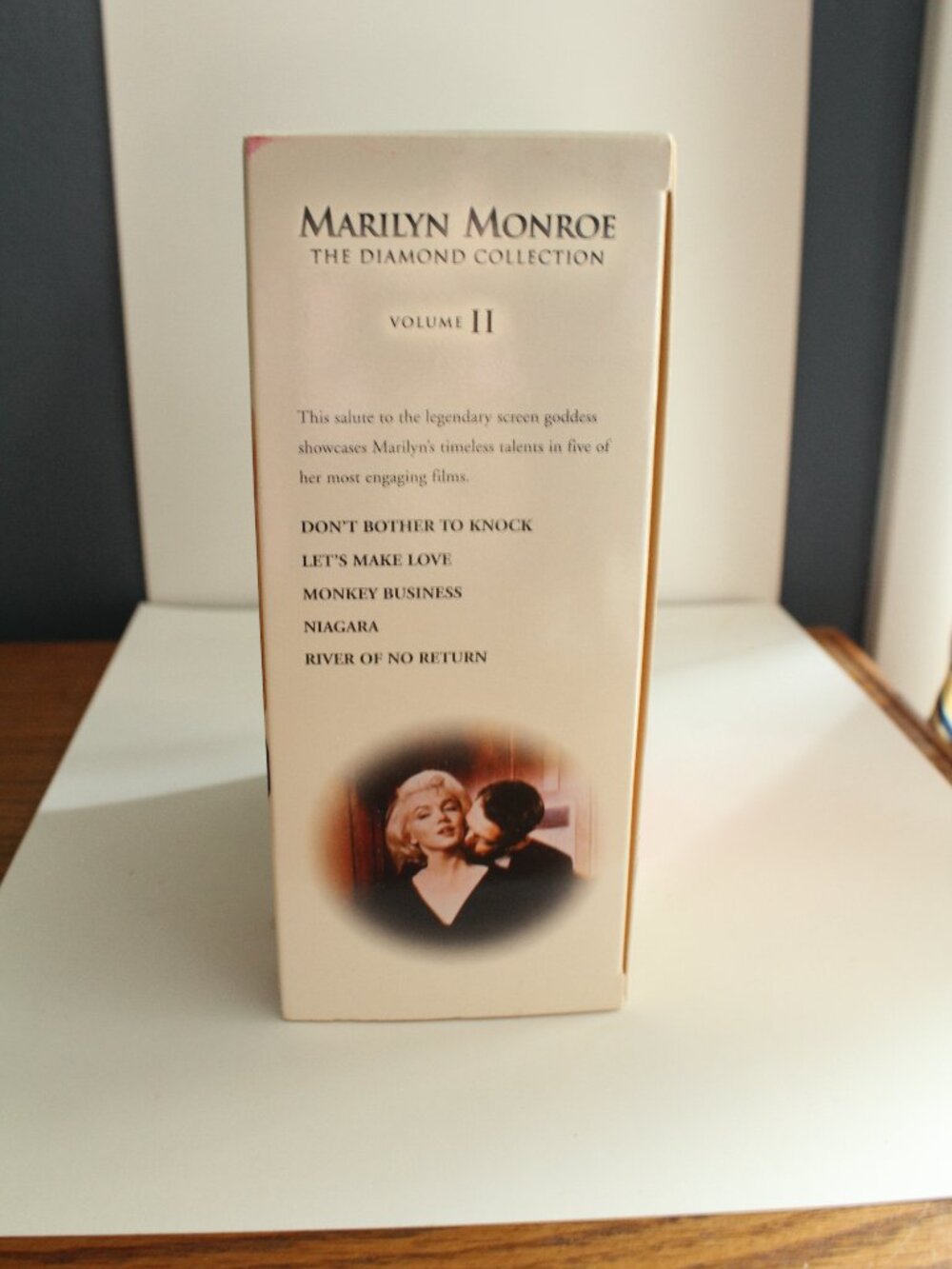 Marilyn Monroe Diamond Collection Volume II on DVD Set of 5 DVDs - Picture 4 of 4